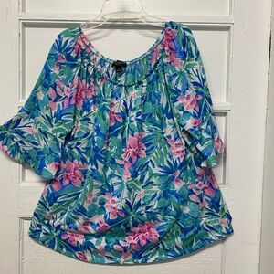 Stitch collection women’s top size XL bell sleeves floral print